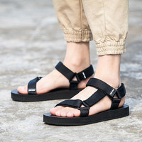 Sandalias de moda para parejas, zapatos coreanos salvajes e informales para estudiantes, zapatillas de playa para hombre y mujer, novedad de verano