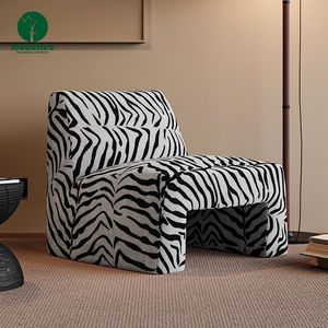 Poltrona Moderna ed Elegante Moontree con Schienale Incrociato, Rivestimento in Tessuto con Motivo Zebrato, Sedia Singola in Legno <span class=keywords><strong>per</strong></span> Soggiorno e <span class=keywords><strong>Camera</strong></span> da Letto - Product Image 2