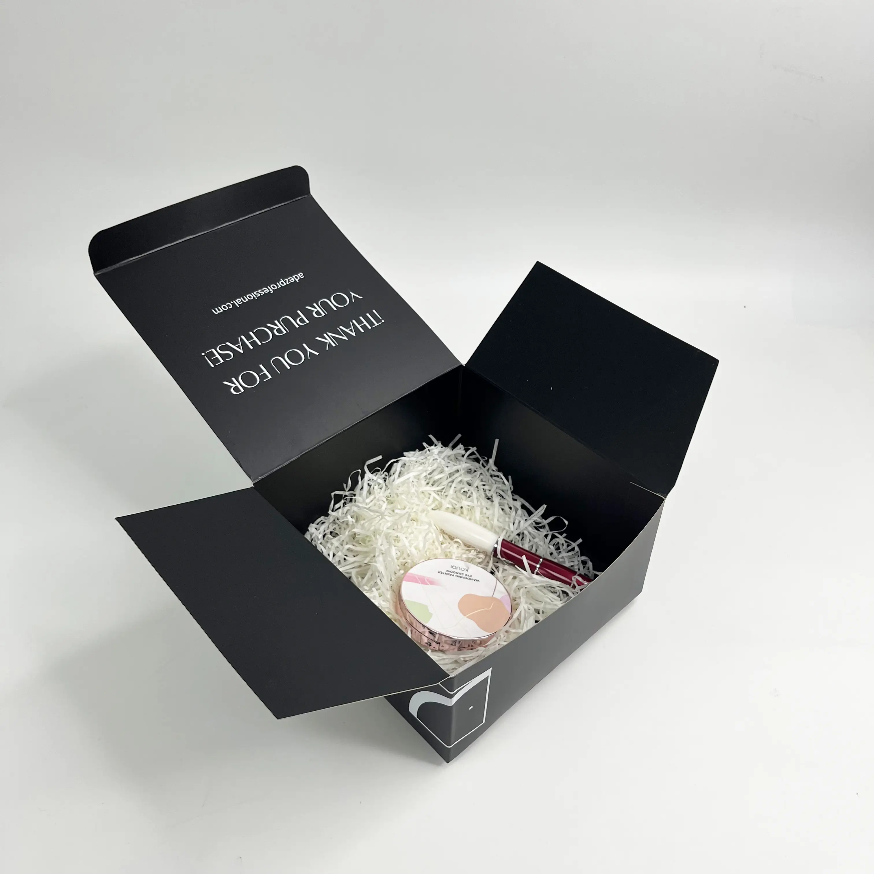 Individuelle schwarze Verpackungsboxen bedruckte weiße Papierboxen mit Logo für Versand Kosmetikartikel Kartonboxen Versandkarton