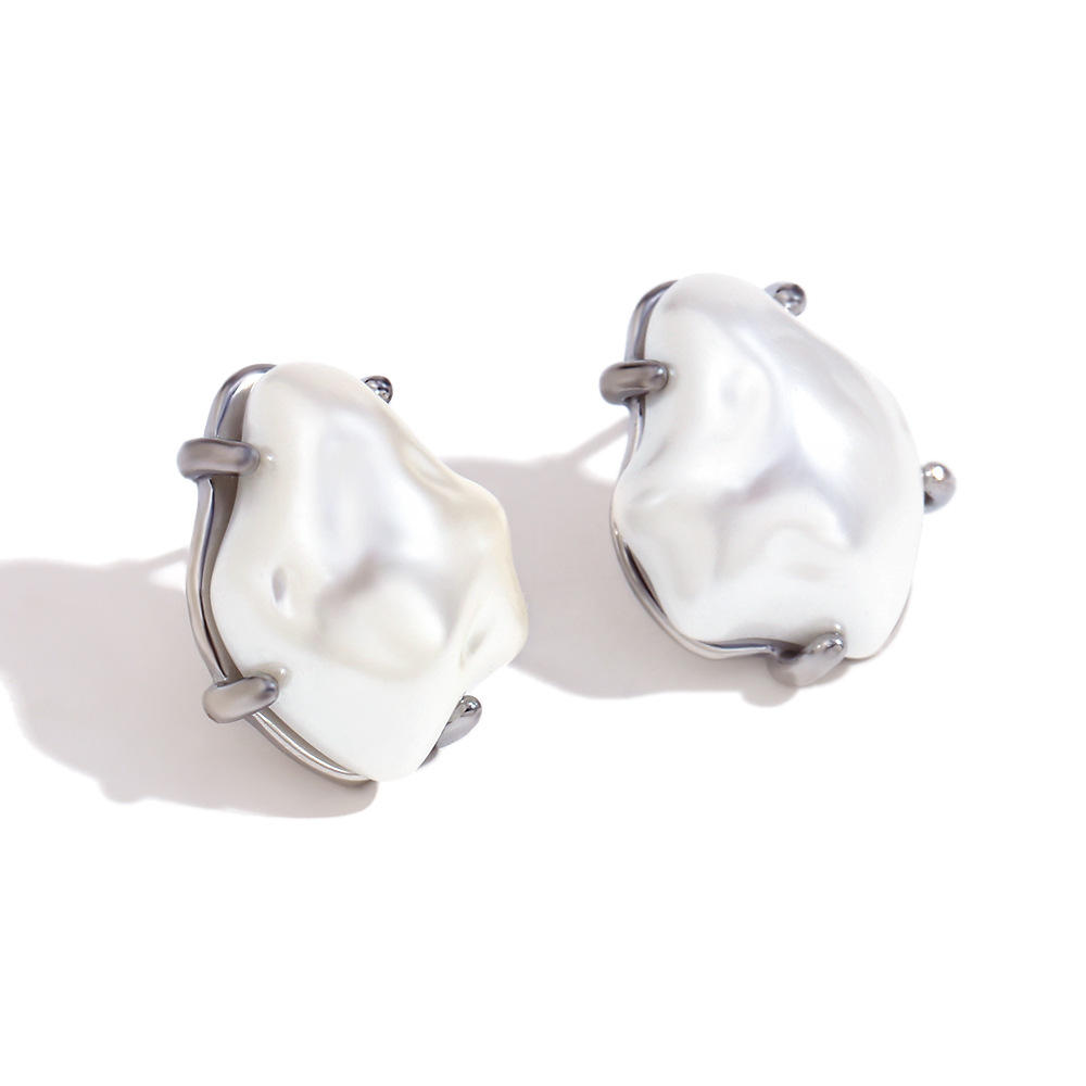 Luxury Baroque imitation pearl earrings - steel color