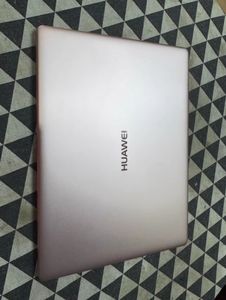 Portátil HW <span class=keywords><strong>MateBook</strong></span> X, con Procesador Intel Core <span class=keywords><strong>I7</strong></span>-7500M, 8GB de RAM y 256GB de Almacenamiento - Product Image 2