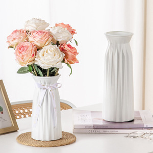नए आगमन बूमरे आधुनिक डिजाइन आकार के रंगीन प्लास्टिक शादी का फूल <span class=keywords><strong>vase</strong></span> - Product Image 1