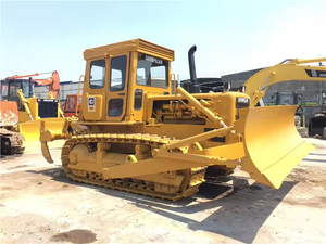 Bulldozer CAT D6D d'occasion à faible consommation de carburant, facile à utiliser, idéal pour les terres agricoles et la construction d'infrastructure - Product Image 3