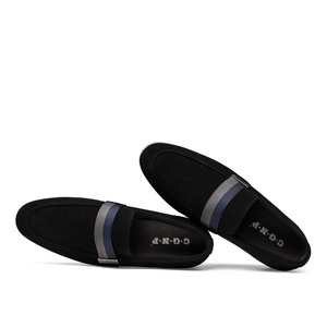 Chaussures en cuir respirantes et élégantes pour hommes, chaussures plates décontractées et habillées pour affaires, chaussures d'extérieur rehaussantes grandes tailles pour hommes - Product Image 1