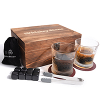 Plateaux à cocktails et à collations de qualité supérieure avec logo personnalisé OEM en gros, avec verres en cristal, boîte en bois, cadeau pour hommes, accessoires de bar