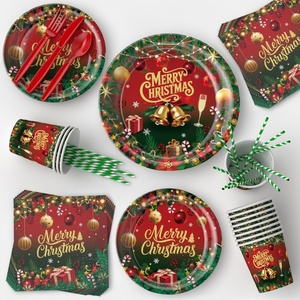 Ensemble de vaisselle de Noël élégant en gros : Assiettes, gobelets et <span class=keywords><strong>serviettes</strong></span> en <span class=keywords><strong>papier</strong></span> jetables pour fêtes de fin d'année et buffets - Product Image 6