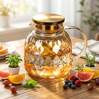 Carafe à eau en verre résistant à la chaleur de 1500 ml, texture gaufrée diamant, poignée plaquée or champagne, couvercle en acier inoxydable doré