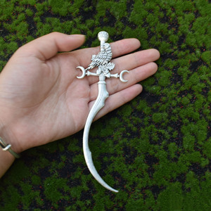 Épingle à cheveux vintage style occulte, aigle et sabre, en argent antique, avec lame courbée de rapace, motif oiseau mystique, pour coiffure, cadeau - Product Image 4