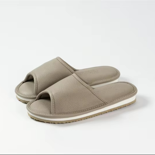 White Dove PVC Slipper Custom Embroidered Fashion Trend