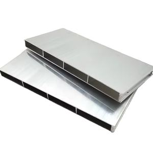 <span class=keywords><strong>Placas</strong></span> de refrigeración por agua de aleación de <span class=keywords><strong>aluminio</strong></span>, módulo de batería EV de automóvil de nueva energía con placa final de batería de extrusión de <span class=keywords><strong>aluminio</strong></span> - Product Image 1