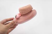 Chaussons-chaussettes tricotés douillets pour bébé, jaune marine, avec patch 3D voiture, revers en peluche, semelle souple et flexible en TPE antidérapante, vente en gros