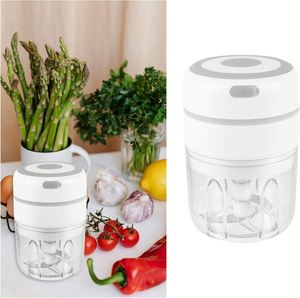 Wireless USB Charging 30W Eco-Friendly Electric Mini Garlic Crusher Press Blender Grinder 100ml Capacity PP Plastic Stainless - Product Image 4