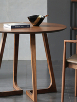 Table basse moderne en bois massif pour petit salon, au design épuré, idéale pour la réception et l'angle.