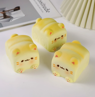 Jouet anti-stress en mousse PU à rebond lent avec logo personnalisé, en forme de toast, pour soulager l'anxiété et la décompression, idéal comme cadeau promotionnel