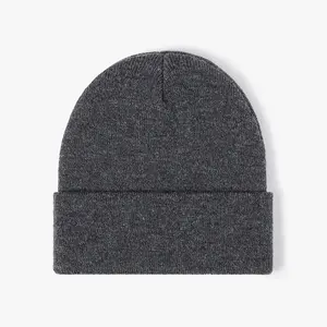 Wholesale High Quality Man Woman Classic Acrylic Plain Blank Dyed Hat Solid Color Custom Logo Warm Winter Hat Custom Beanie