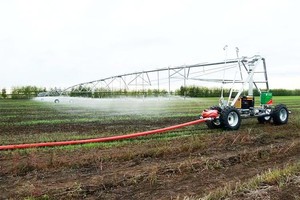 Système d'irrigation automatique à déplacement latéral pour champs agricoles numériques, avec moteur, pompe, boîte de vitesses, moteur et commande PLC 1 - Product Image 4