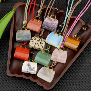 Mini Mochila de Colores con Piedras Preciosas, Collar de Cuerda Tejido a Mano con <span class=keywords><strong>Cadena</strong></span> de Cuerda Colorida, Ideal para Uso Diario, Accesorios para Mujeres y Hombres - Product Image 4