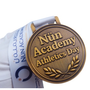 Medallas Conmemorativas 3D de Alta Calidad en Oro Antiguo para la Carrera de los Toros de <span class=keywords><strong>Pamplona</strong></span>, España, con Cinta - Product Image 5