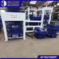 Machine de fabrication de briques creuses entièrement automatique QM 4-30, facile à utiliser, pour la production de blocs de ciment