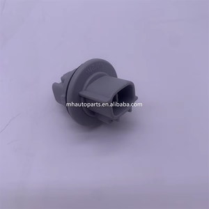 Piezas de automóviles señal de giro esquina bombilla luz trasera enchufe de lámpara para Toyota Land Cruiser VDJ200 OEM 90075-60028 9007560028 - Product Image 4