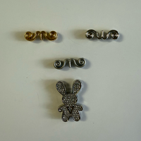 Kit de maillons métalliques abstraits en spirale tricolore et pendentif lapin en cristal scintillant, matériel de couture et de décoration écologique personnalisé pour vêtements