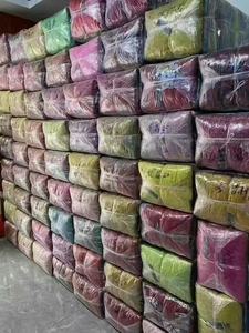 Giacche Imbottite Usate Premium all'Ingrosso |   Cappotti Invernali Spessi e Caldi da Donna, Lotti Misti all'Ingrosso 45-300kg, Fornitore di Moda per l'Esportazione - Product Image 5