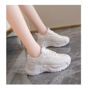 Baskets compensées épaisses en PU pour <span class=keywords><strong>femme</strong></span>, à lacets, décontractées, noires, à semelle épaisse, style « dad shoes » pour la marche - Product Image 1