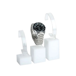 Juego de bloques de exhibición de reloj acrílico personalizado 3 piezas Muestre sus relojes con este versátil juego de bloques de exhibición de acrílico - Product Image 6