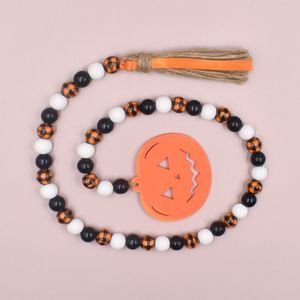 Guirnalda de cuentas de madera de granja con borla y colgante de calabaza para decoraciones de Halloween - Product Image 3