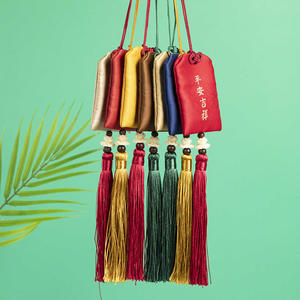 RTS oMaMori Priez Fortune Beauté Santé Coffre-fort Transparent Richesse Sac Garde Talisman Pendentif Charme avec Glands - Product Image 3