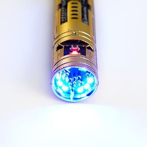 Nexussabers <span class=keywords><strong>Sabre</strong></span> <span class=keywords><strong>laser</strong></span> de duel lourd avec effet de verrouillage et <span class=keywords><strong>kit</strong></span> de retour de vibration pour le combat - Product Image 6