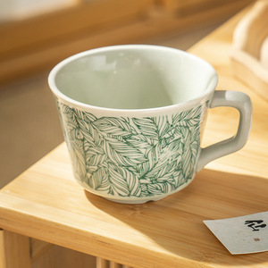 Taza de café retro de cerámica con diseño floral, taza individual para té de la tarde y desayuno. - Product Image 3