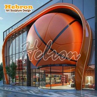 Statue de football en résine pour l'extérieur, sculpture géante de ballon en fibre de verre, vente en gros