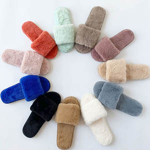 एक स्ट्रैप नए डिजाइन फ्फी फर इनडोर फ्लैट स्लाइड्स के साथ चप्पल के लिए महिलाओं का शीतकालीन हाउस फरारी फ्लैट स्लाइड नरम और आरामदायक - Product Image 1