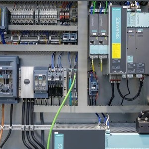 Module d'alimentation/Convertisseur de fréquence 6SL3310-1TE33-1AA0/6SL3310-1TE33-1AA3/6SL3310-1TE33-8AA0/6SL3310-1TE33-8AA3 - Product Image 2