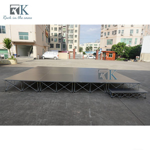 Plateforme de scène pliable en aluminium RK avec surface antidérapante pour utilisation en extérieur - Product Image 4