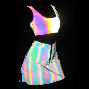 Falda acampanada reflectante de spandex azul arcoíris iridiscente de alta visibilidad y elegante para niñas, mujeres y damas, para usar en discotecas y bailar. - Product Image 4