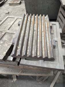 Hochwertige kunden spezifische für Sandvik für <span class=keywords><strong>Metso</strong></span> Crushers Ersatzteile Factory Direct Mn18Cr2 Mn13Cr2 Stone Jaw Gebrauchte Bergbau teile - Product Image 2