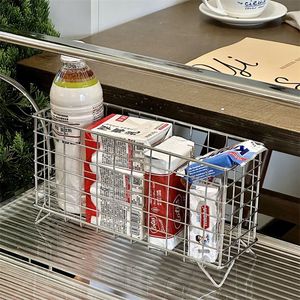 Nouveau panier de rangement en fer de style Instagram pour planches à découper, articles ménagers de grande valeur, collations et autres articles divers. - Product Image 4