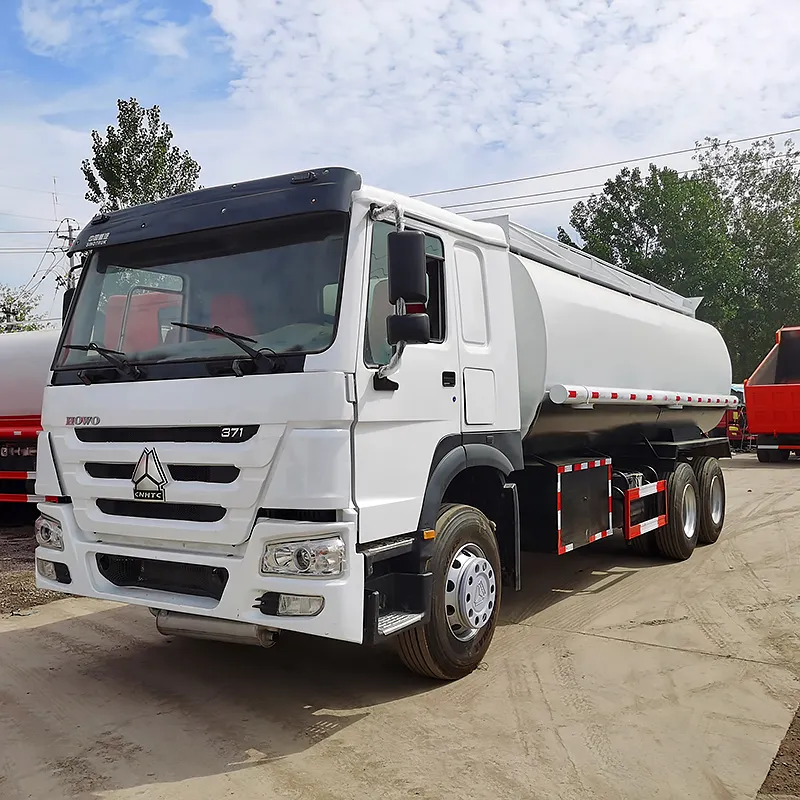 Howo 6x4 20 CBM Fuel Tank Truck Used 375HP LHD RHD 20000L Oil Tanker Truck for Sale