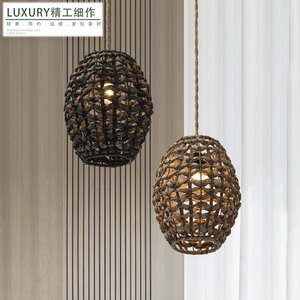 Lámpara colgante ovalada tejida a mano E27 LED con pantalla de paja negra y amarilla para hotel, casa de huéspedes, restaurante. - Product Image 1