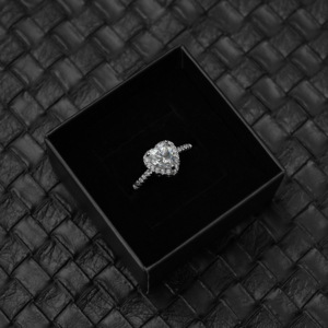 Anillo de Moissanita en Forma de Corazón de 1.2ct, Ajustable, D VVS1, Chapado en Oro de 18K, Anillo de Compromiso y Boda para Mujer, Venta al Por Mayor - Product Image 5
