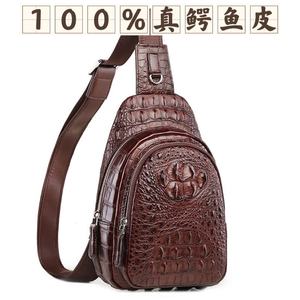 Bolso de Pecho de Piel de Cocodrilo Genuina al por Mayor para Hombre, Diseño Moderno con Cierre de Cremallera, Tamaño 29x20cm - Product Image 4