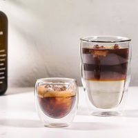Tasses en verre créatives à double paroi de différentes tailles Verres à café, thé et expresso au lait isolés par vagues avec poignée