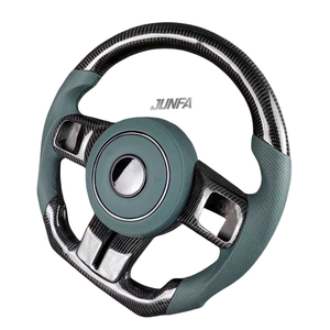 Volante de fibra de carbono en forma de D para <span class=keywords><strong>Jeep</strong></span> Wrangler <span class=keywords><strong>Compass</strong></span> Cherokee <span class=keywords><strong>Precio</strong></span> de fábrica Cuero perforado azul negro de lujo - Product Image 1