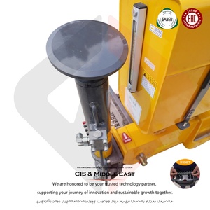 4Ton Knuckle <strong>Lorry</strong> Crane Support Custom Chassis Connection Size 360&deg; Full Rotation Hydraulic Truck Crane - Product Image 6
