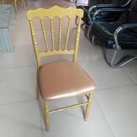 Chivari chaises chaises de mariage pour mariée et marié chaise charivari en fer/chaise empilable chavari/chaise de mariage en gros