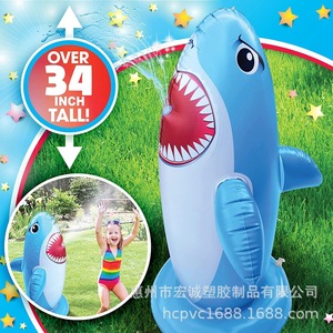 Tiburón inflable de 45 cm con rociador de agua, juguete de PVC para jardín y exteriores para niños. - Product Image 4
