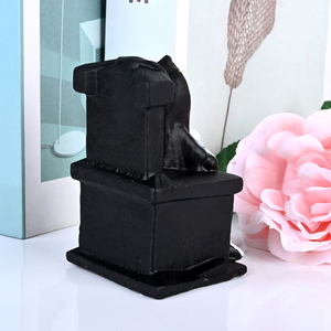 Artesanía de Cristal de Alta Calidad al por Mayor, Obsidiana Negra con Tallado de Forma de Muerte Blanca para Decoración - Product Image 5