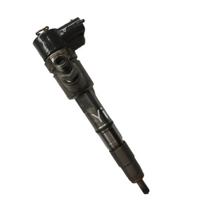 Inyector de combustible de motor diésel <span class=keywords><strong>JAC</strong></span> 4DA1 al por mayor para piezas de automóviles de motor de camión 0445110710 - Product Image 3